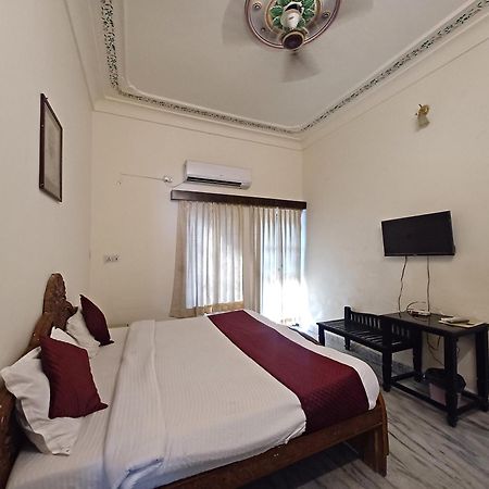 Hotel Green Haveli - A Heritage And Hill View Hotel , Pushkar Ngoại thất bức ảnh
