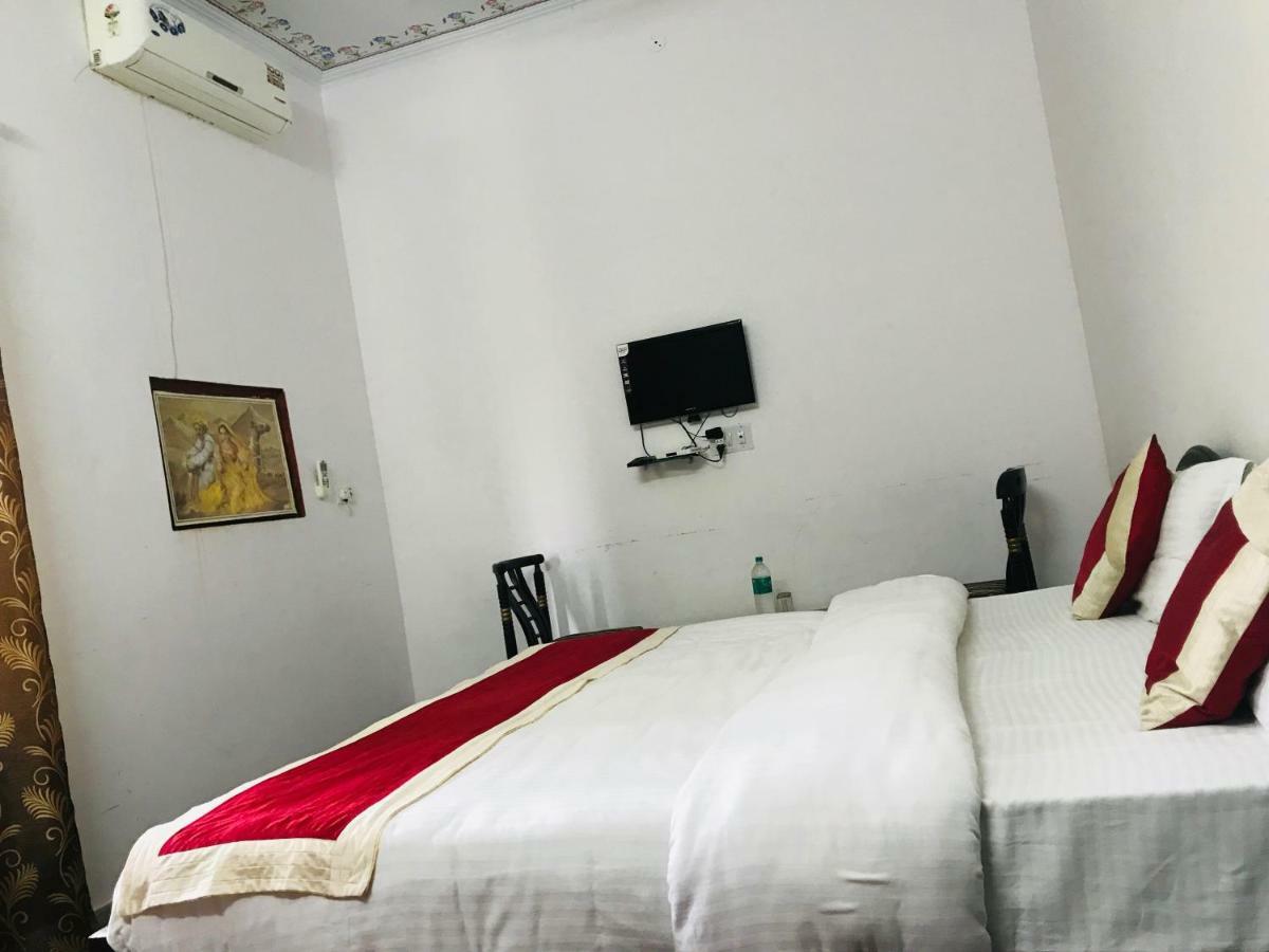 Hotel Green Haveli - A Heritage And Hill View Hotel , Pushkar Ngoại thất bức ảnh
