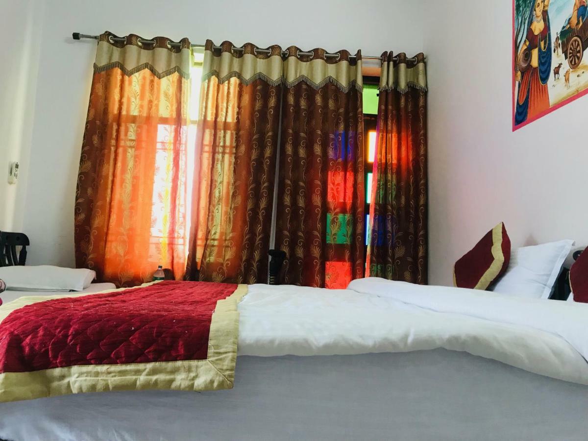 Hotel Green Haveli - A Heritage And Hill View Hotel , Pushkar Ngoại thất bức ảnh